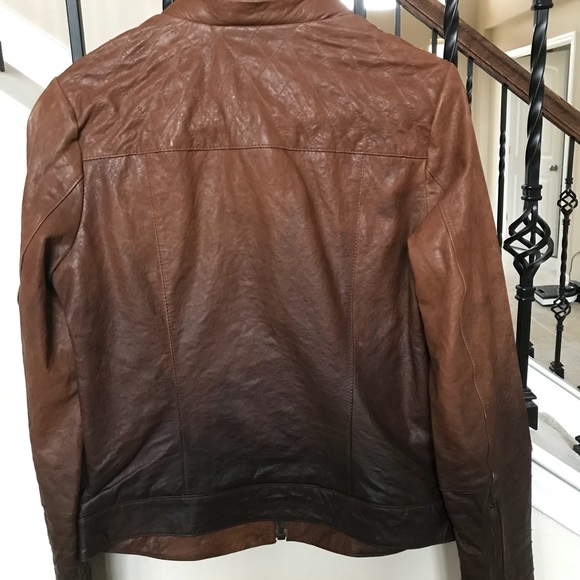 Authentic NWT Q40 leather jacket. S - Picture 3 of 5